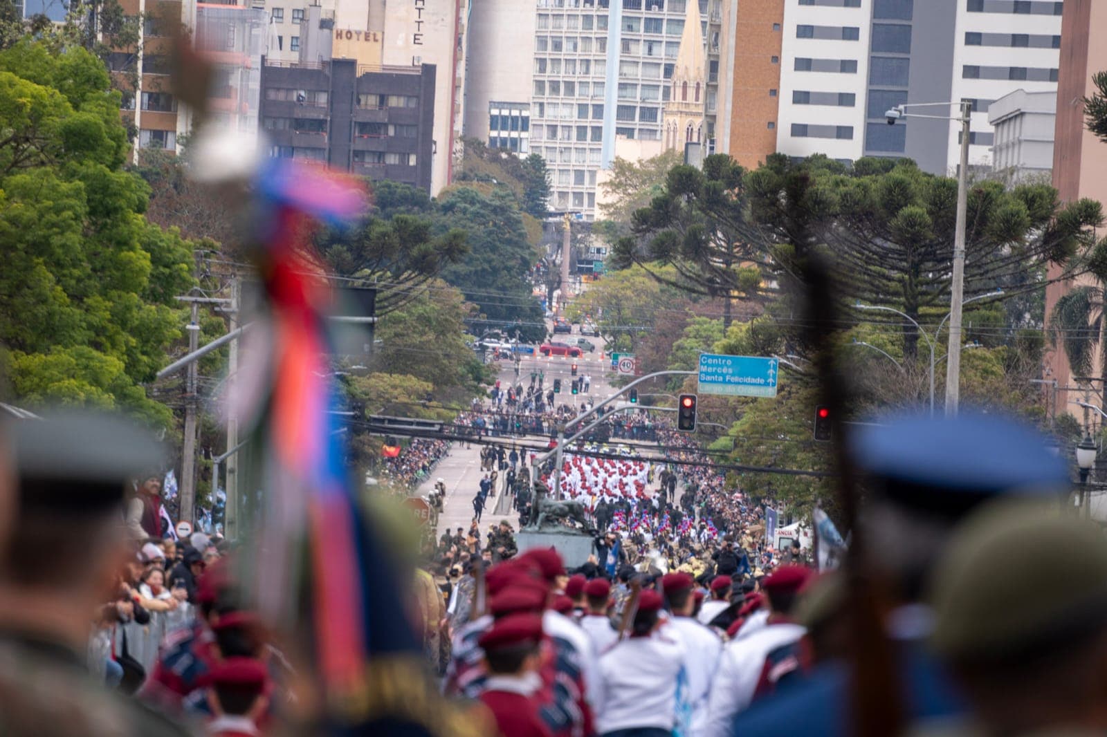 Sete de Setembro também foi palco político no Paraná. Veja a galeria de fotos.
